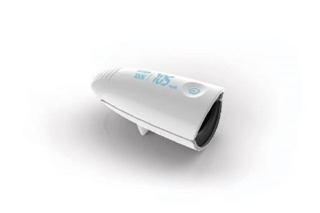 اسکنر گلوکز: پایش غیر تهاجمی قند خون از تکنولوژی نوری استفاده میکند.